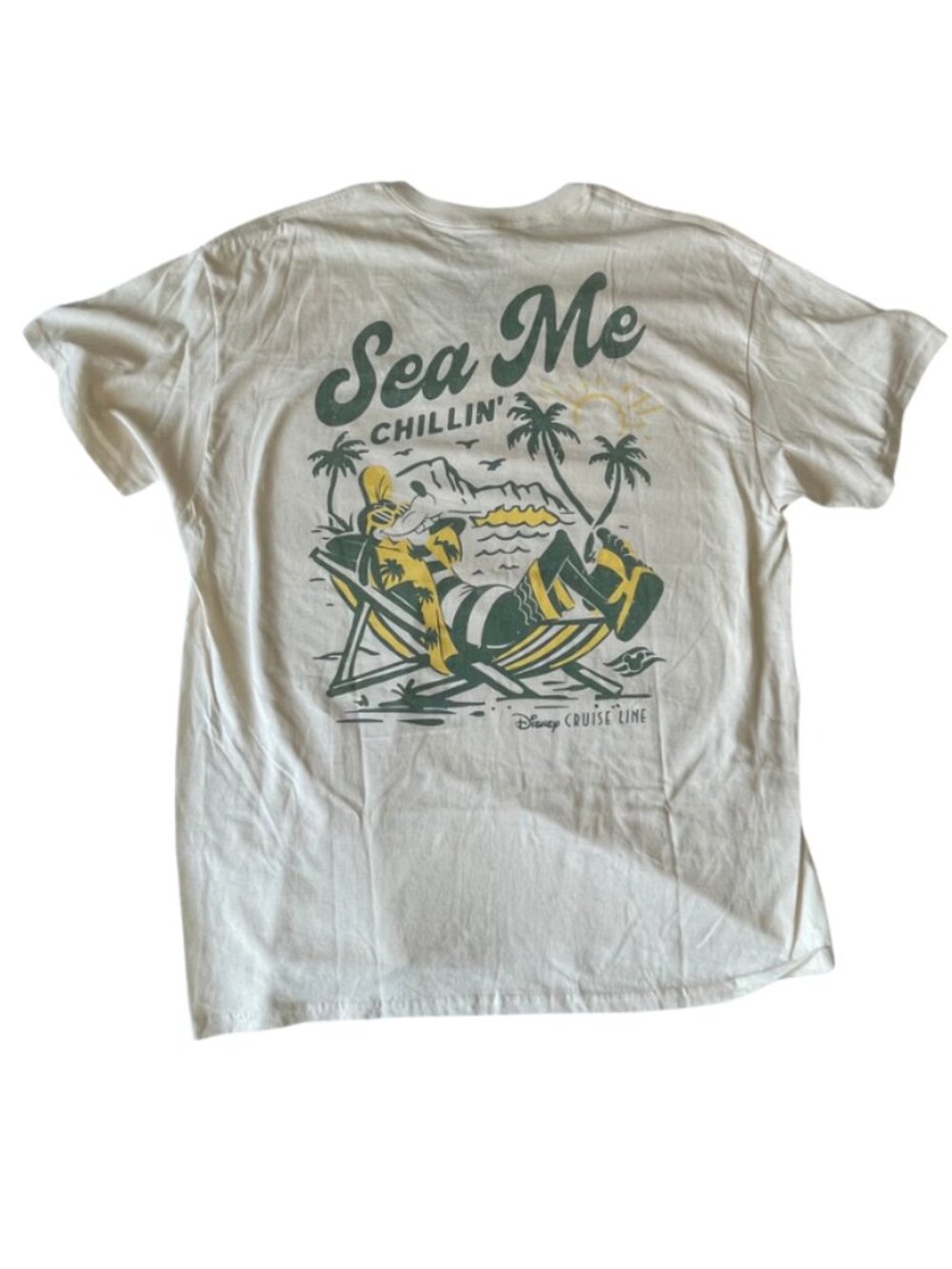 Disney Cruise Line "Sea Me Chillin'" Goofy Graphic Tee